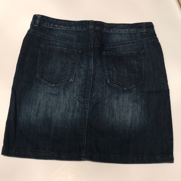NWOT Daisy Fuentes button down denim Jean skirt 8 - Picture 5 of 7